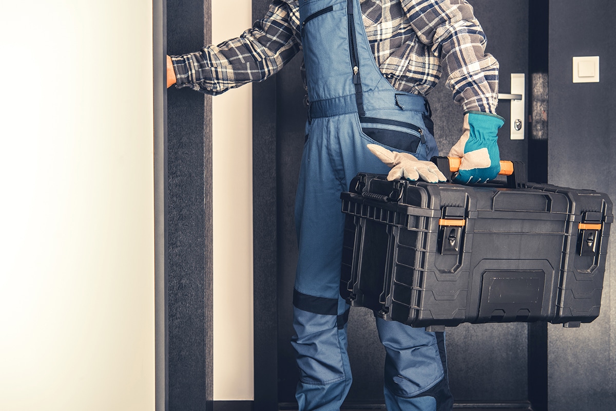  HVAC Service Technician Job Description Template Free Guide